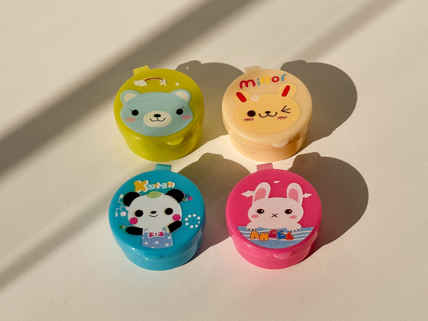 Pote Infantil Pequeno para Lancheira – Mini Pote com Tampa e Estampa Fofa (Ideal para Frutas, Snacks e Molhos)