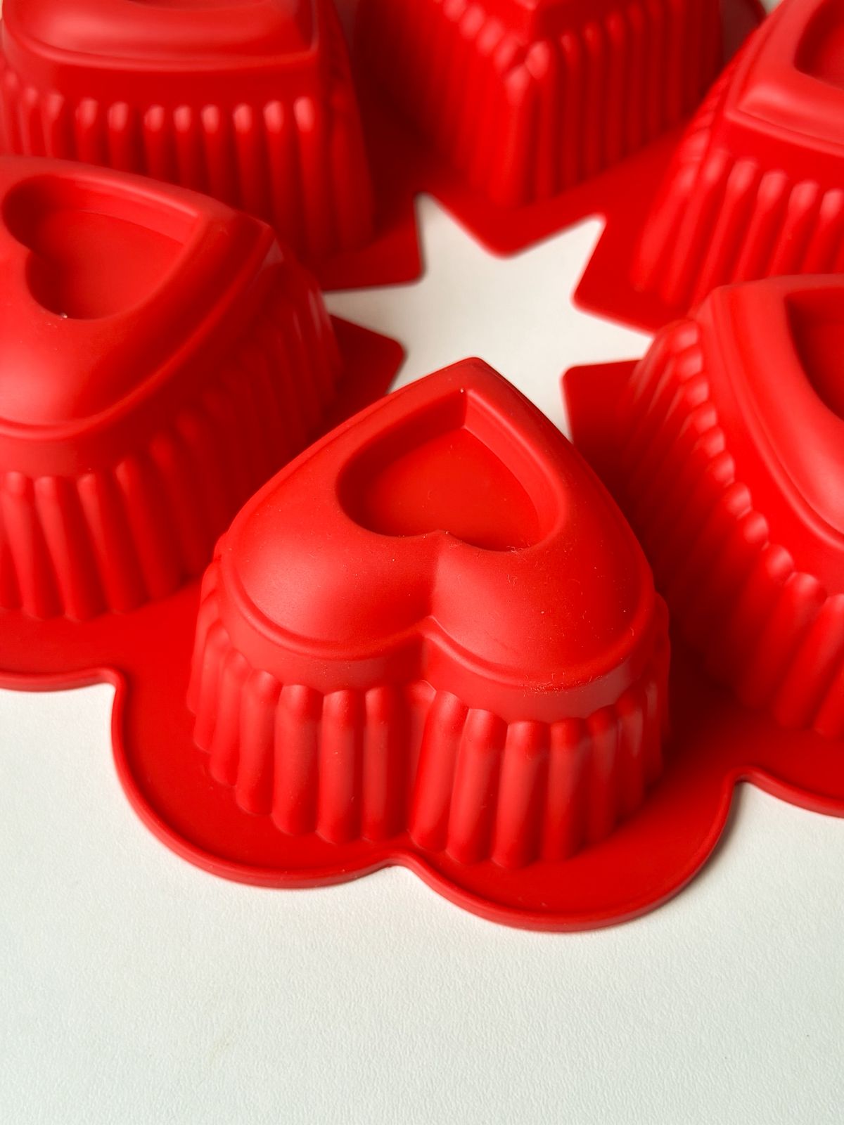 Forma de Silicone Coração – 6 Cavidades para Bolinhos e Lanches Criativos
