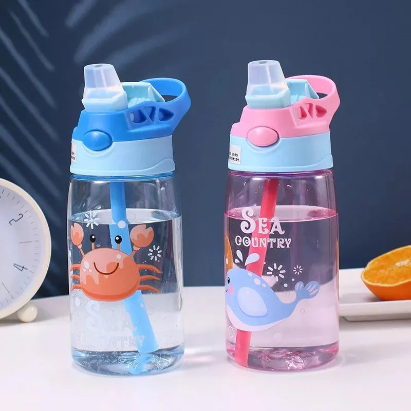 Copo de Plástico Infantil Com canudo 480ml