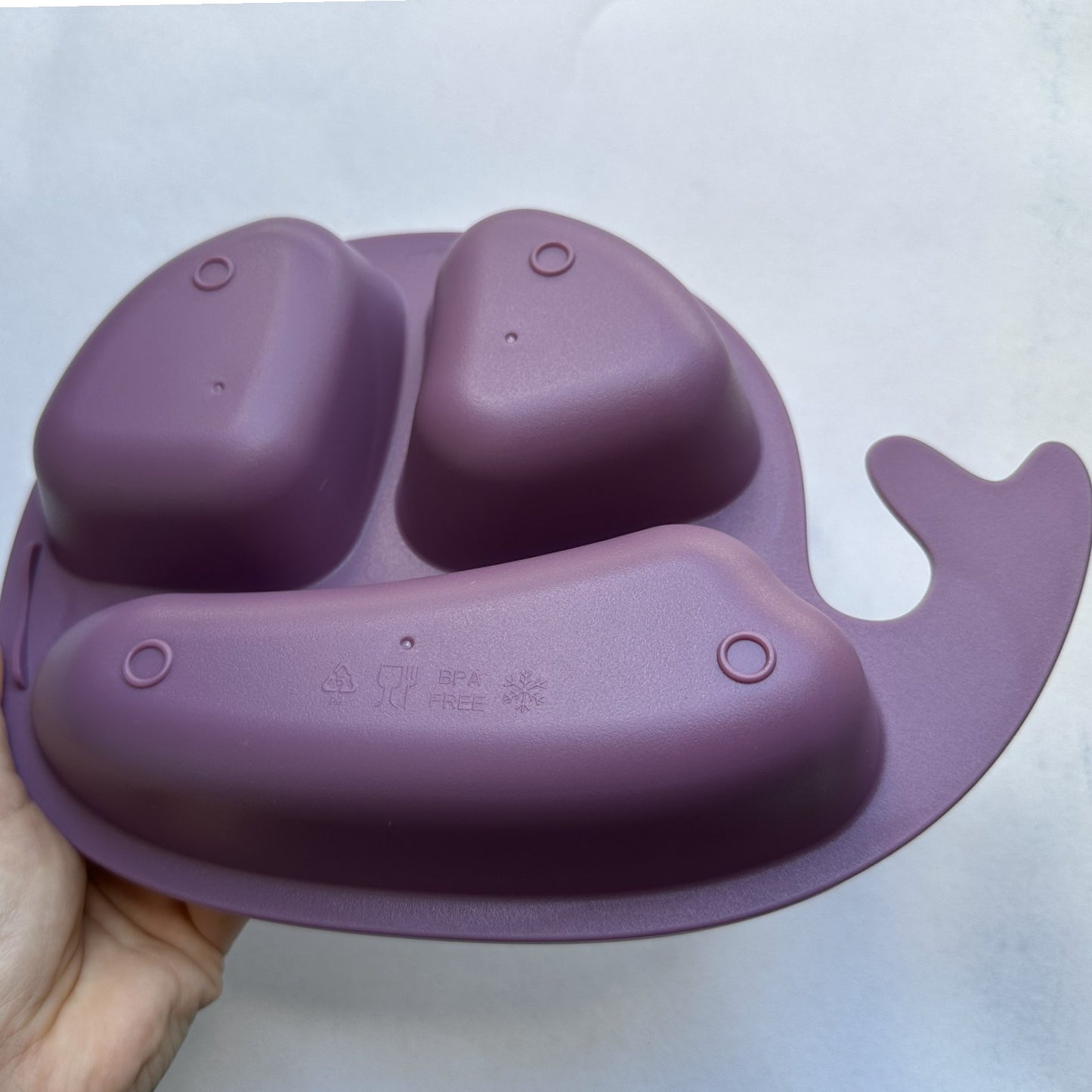 Prato Infantil Baleia Clingo com Tampa – Silicone com 3 Divisórias (6m+)